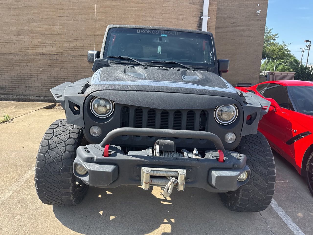 Used 2016 Jeep Wrangler Unlimited Rubicon AWD/4WD image 3