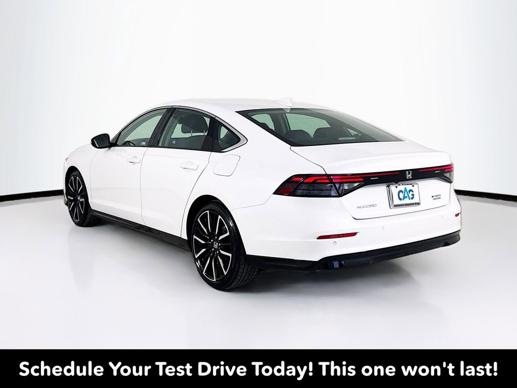 Certified 2025 Honda Accord Touring image 6