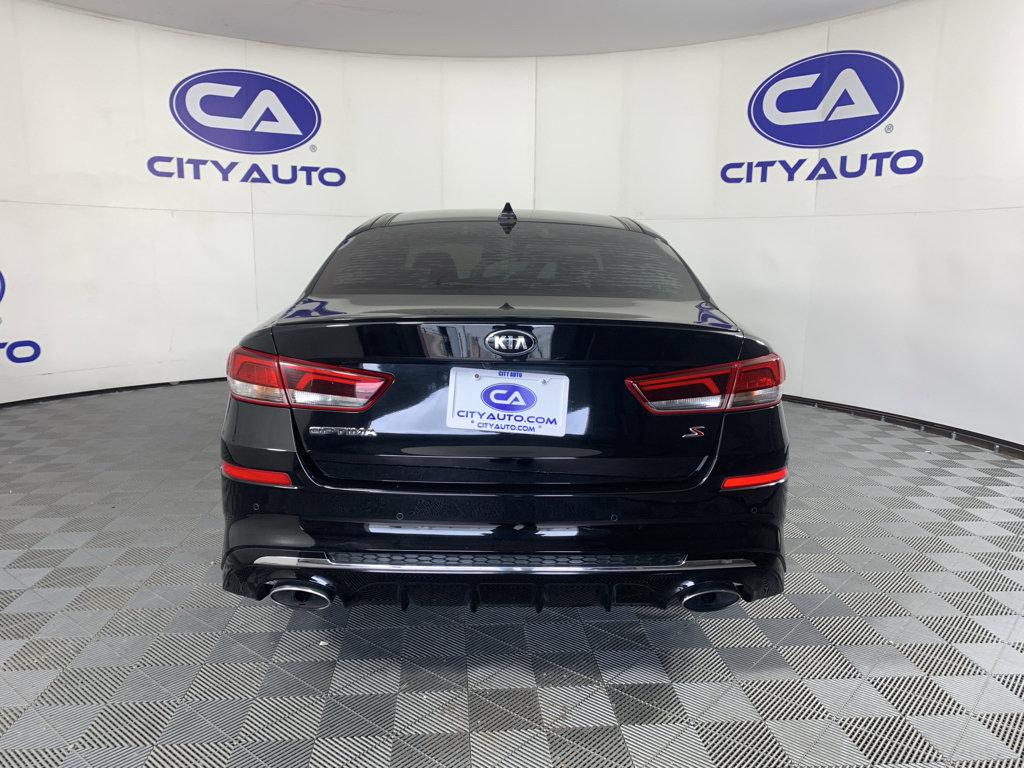 Used 2020 Kia Optima S w/ S Panoramic Sunroof Package FWD image 4