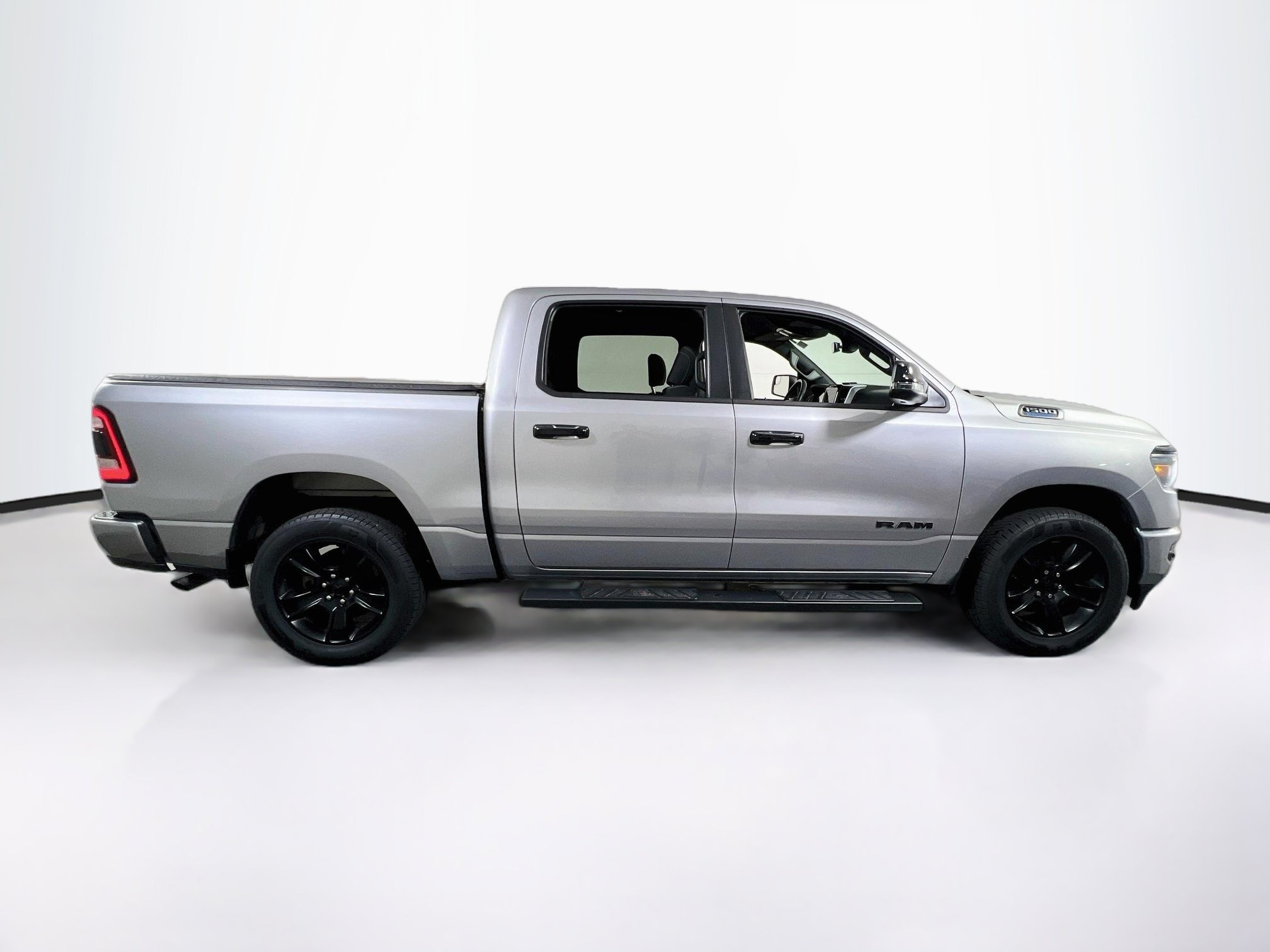 Used 2023 RAM 1500 Big Horn AWD/4WD image 4