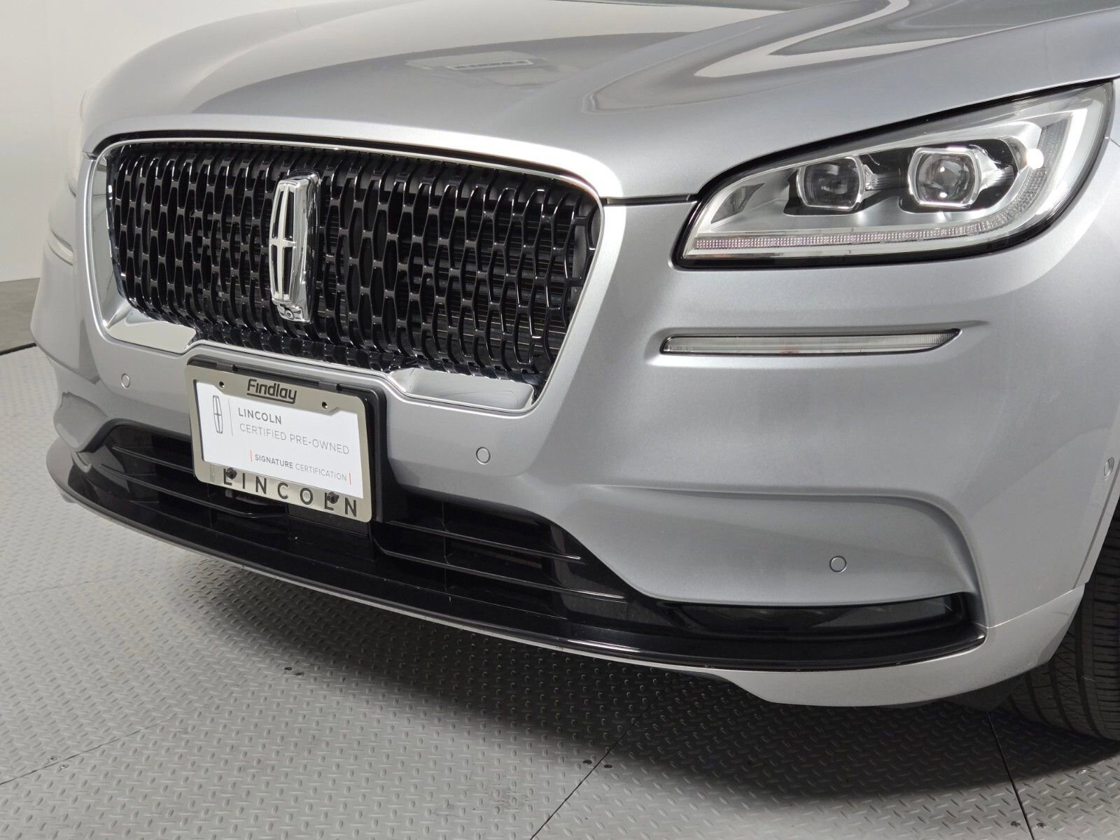 Certified 2022 Lincoln Corsair Reserve w/ Equipment Group 201A AWD/4WD image 8