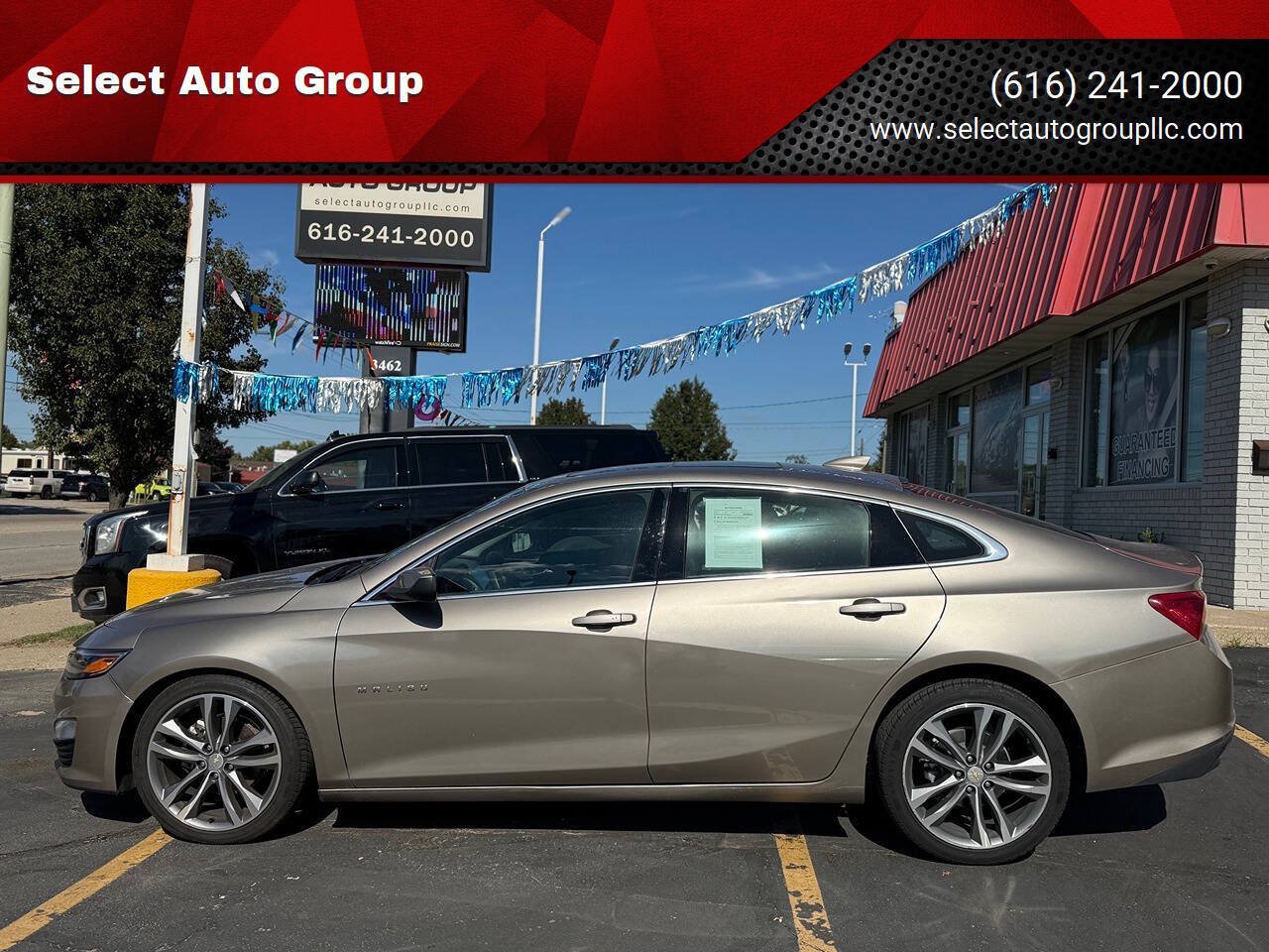 Used 2023 Chevrolet Malibu LT w/ Driver Confidence Package FWD image 1
