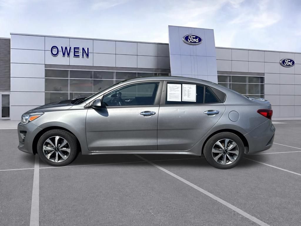 Used 2023 Kia Rio S w/ Technology Package FWD image 2