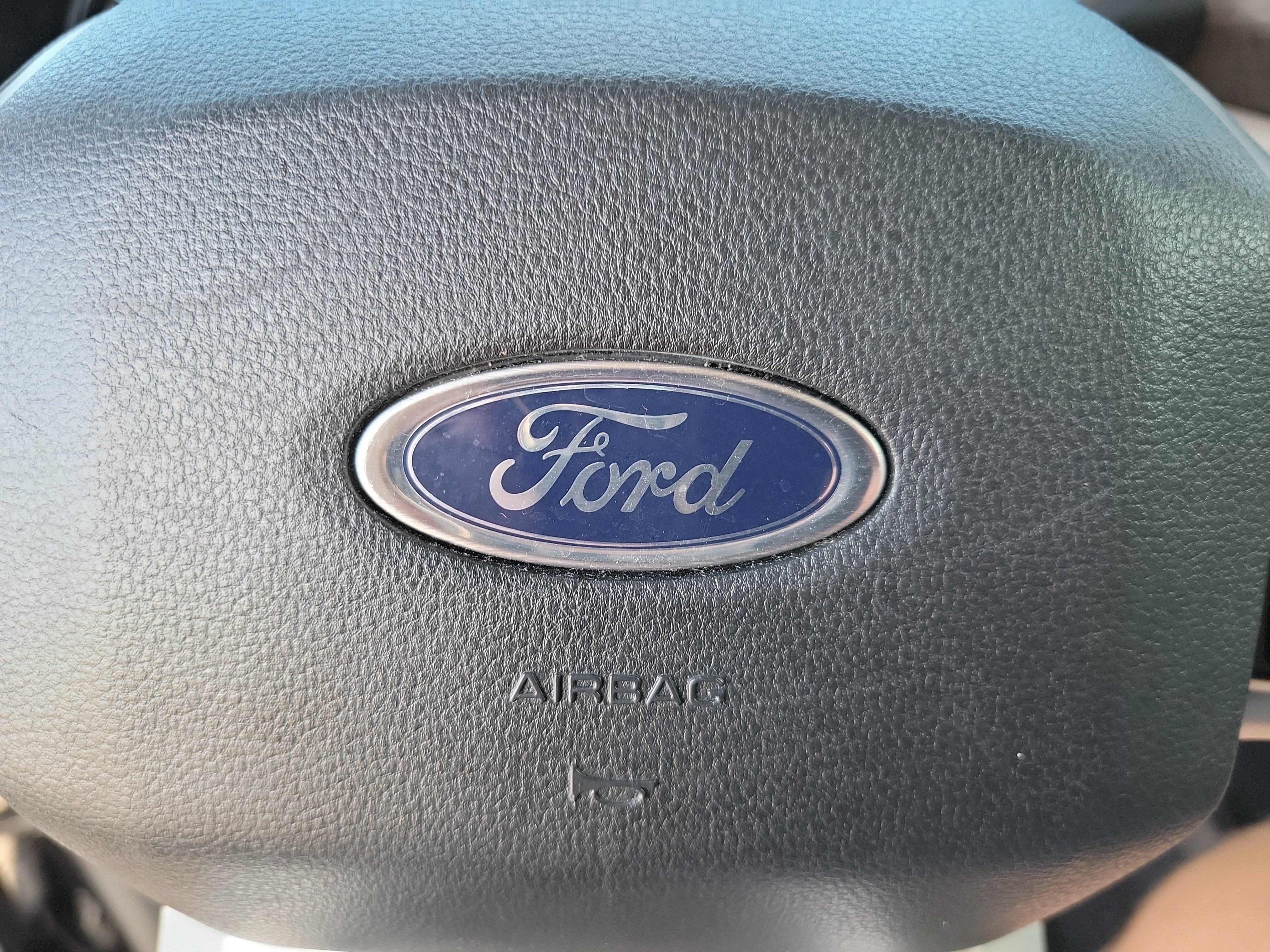 Used 2024 Ford Expedition Limited RWD image 23