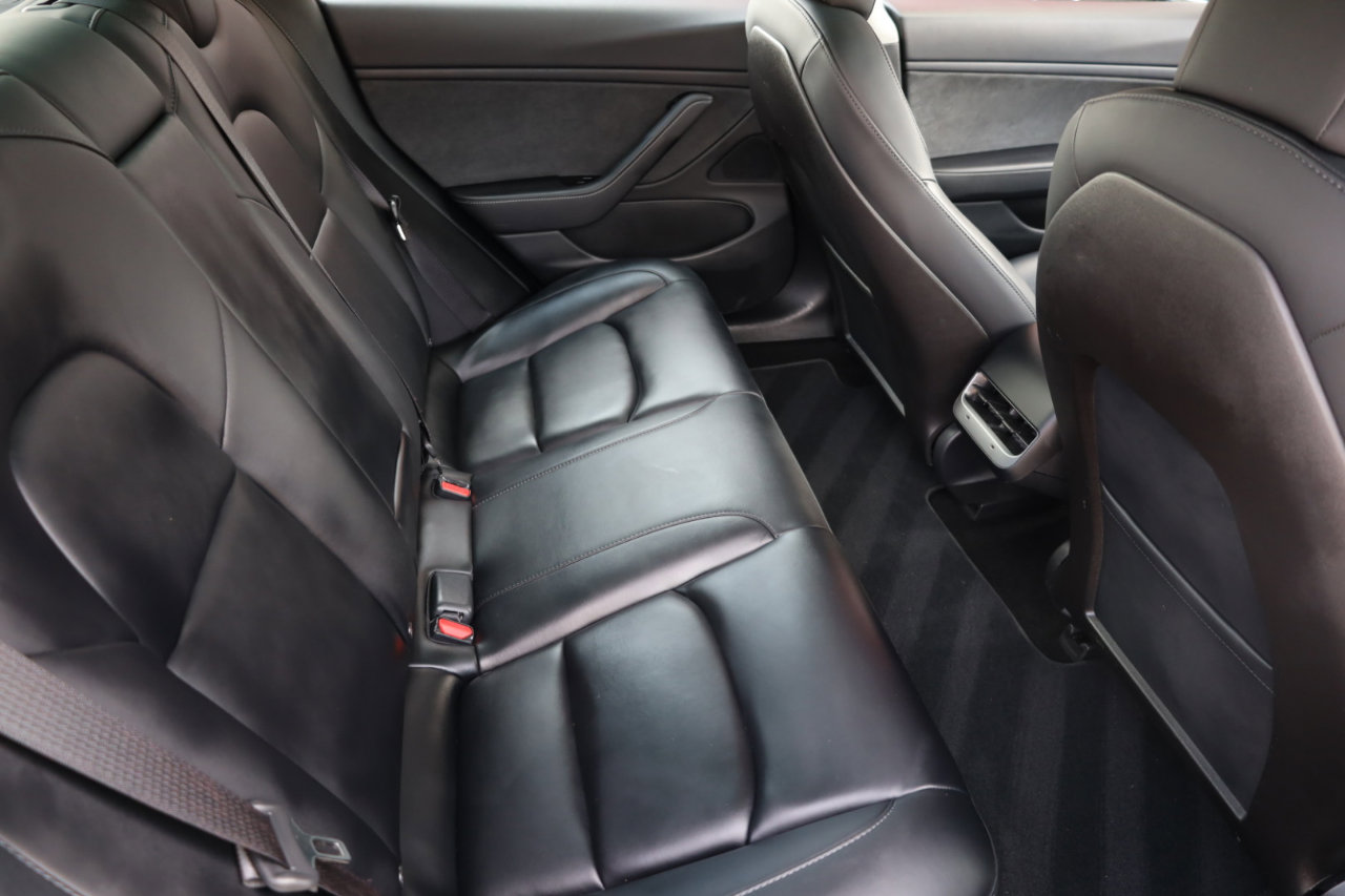 Used 2020 Tesla Model 3 Performance image 38