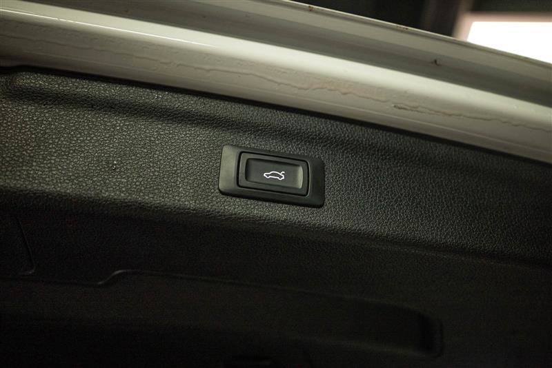 Used 2019 Audi Q3 2.0T Premium image 8