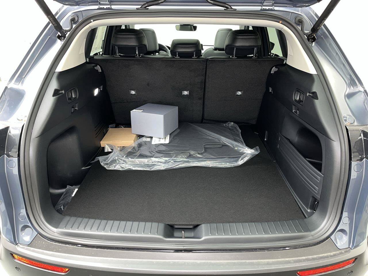 New 2026 MAZDA CX-50 AWD 2.5 Hybrid w/ Cargo Package image 29