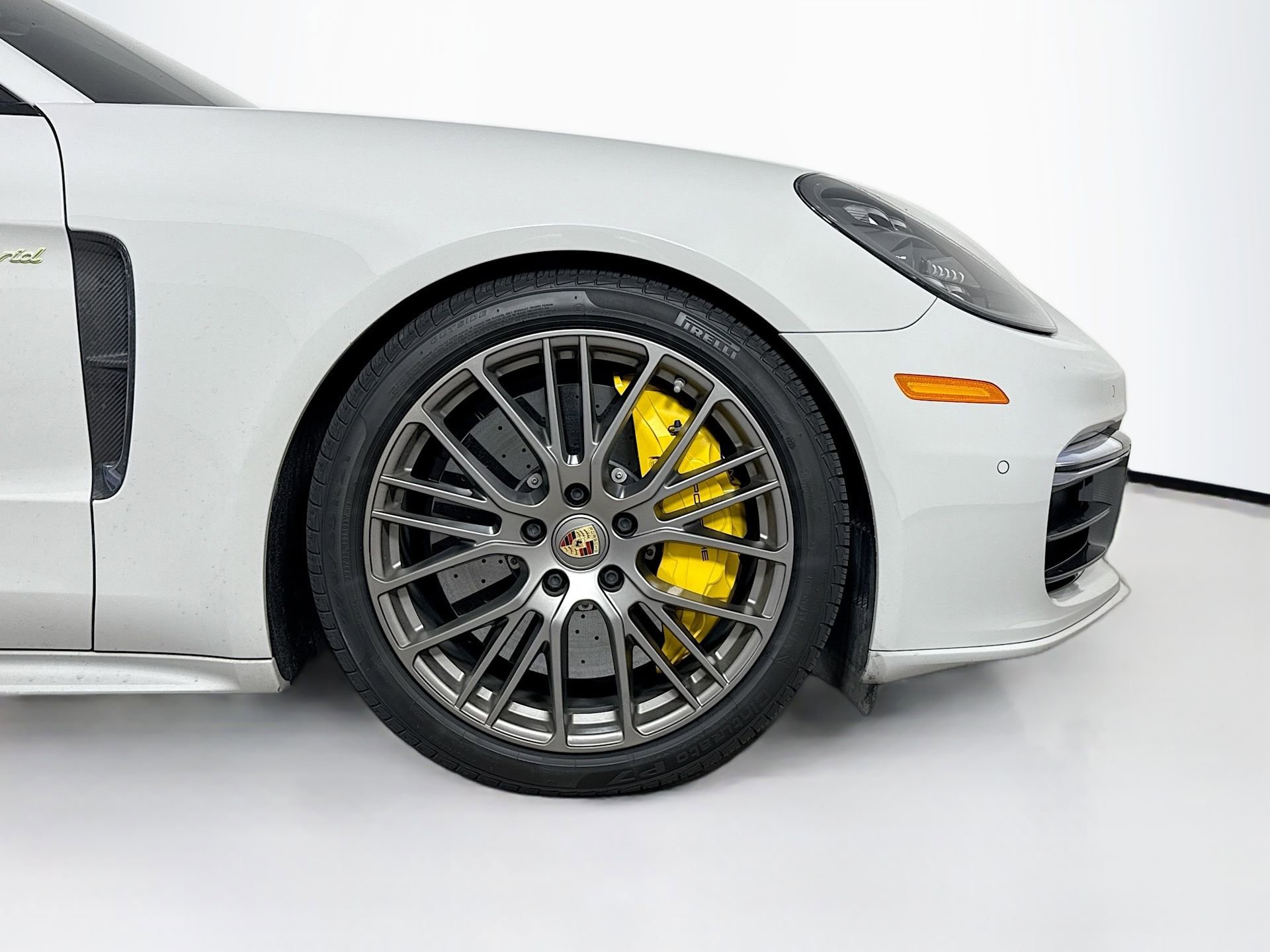 Used 2022 Porsche Panamera Turbo S AWD/4WD image 28
