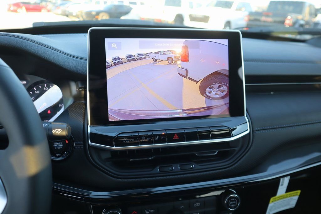 New 2026 Jeep Compass Latitude image 6