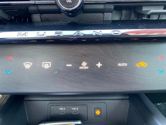 Used 2025 Nissan Murano SV FWD image 11