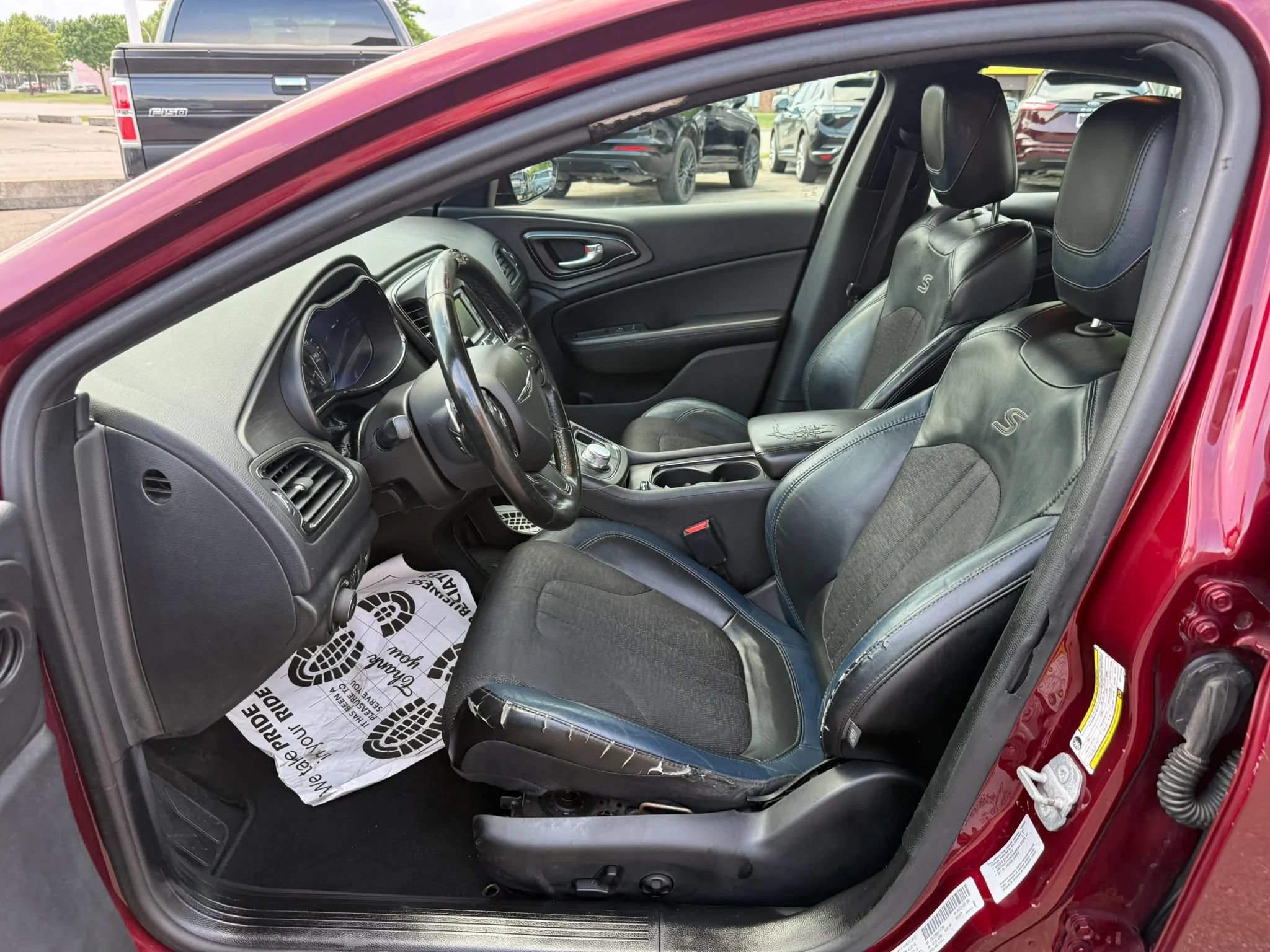 Used 2016 Chrysler 200 S w/ Comfort Group FWD image 14