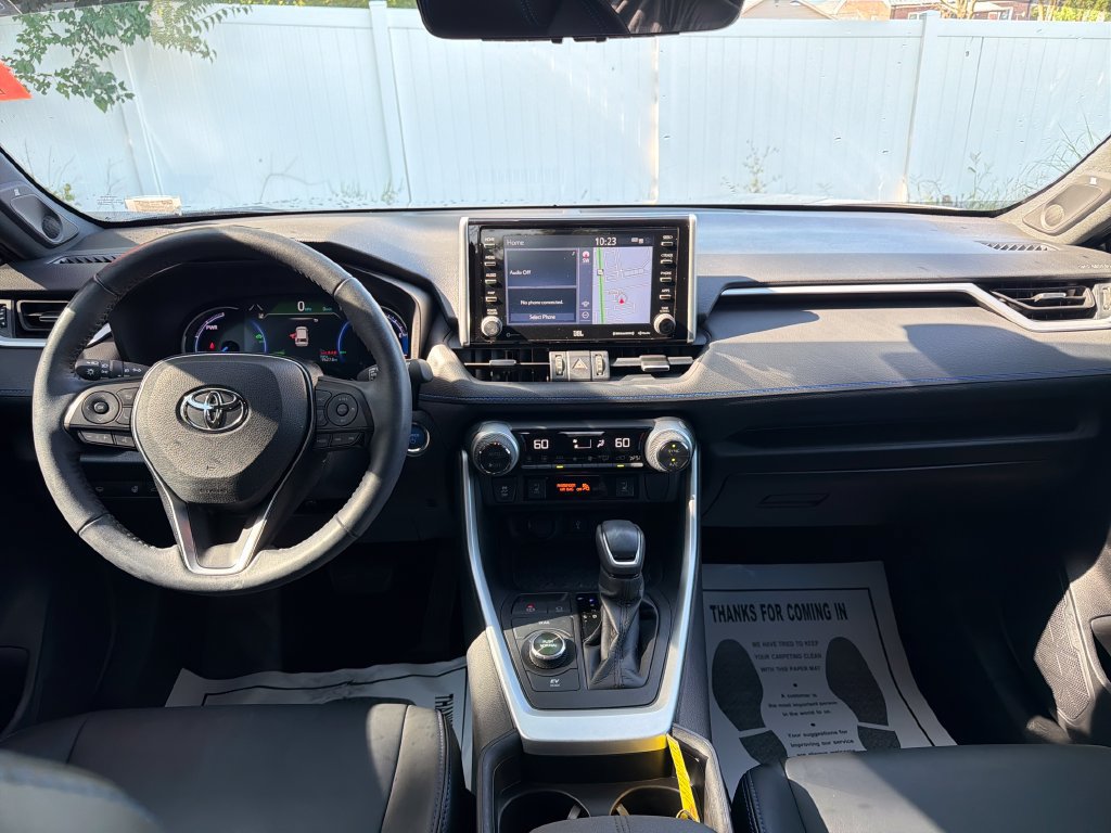 Used 2021 Toyota RAV4 XSE w/ XSE Grade Weather Package AWD/4WD image 15
