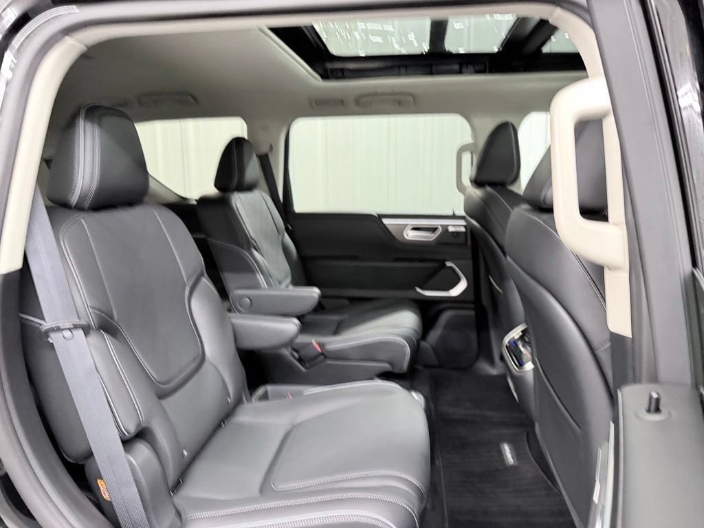 Certified 2026 INFINITI QX80 Luxe w/ Cargo Package RWD image 45