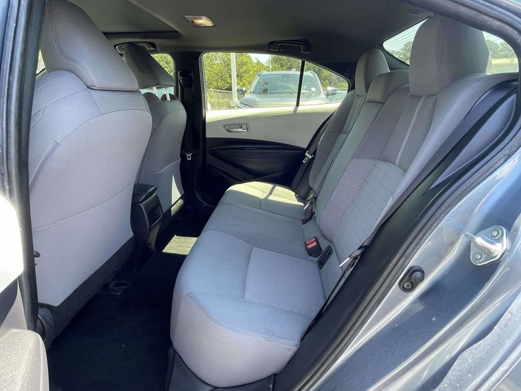 Used 2020 Toyota Corolla SE FWD image 11