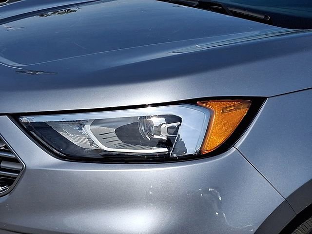 Used 2022 Ford Edge SE image 27