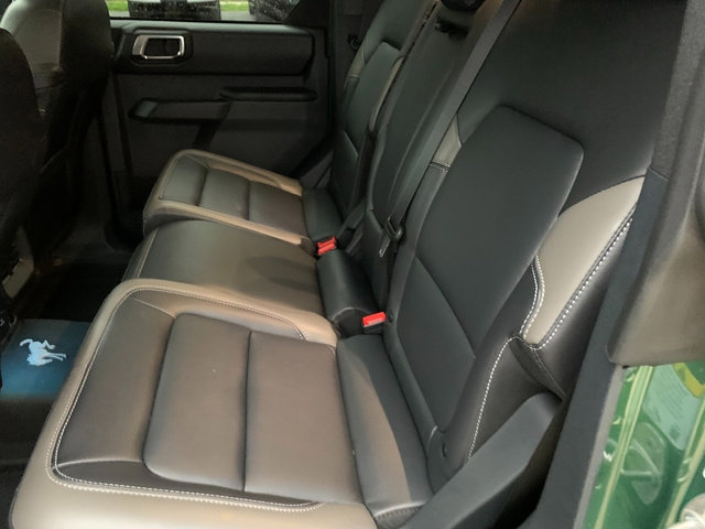 Used 2025 Ford Bronco Outer Banks image 20