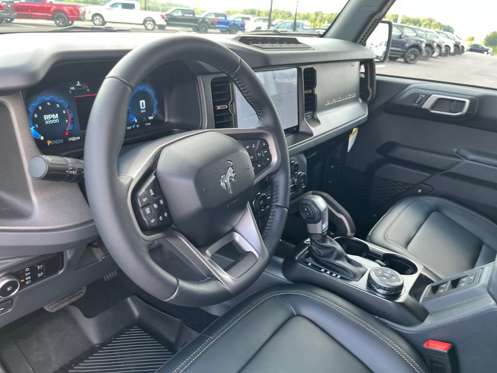 New 2026 Ford Bronco Badlands AWD/4WD image 14
