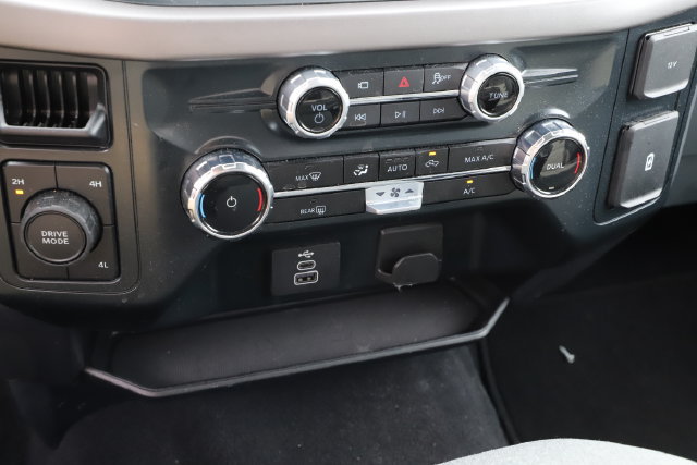 Used 2025 Ford F150 XLT w/ Equipment Group 301A Standard AWD/4WD image 29