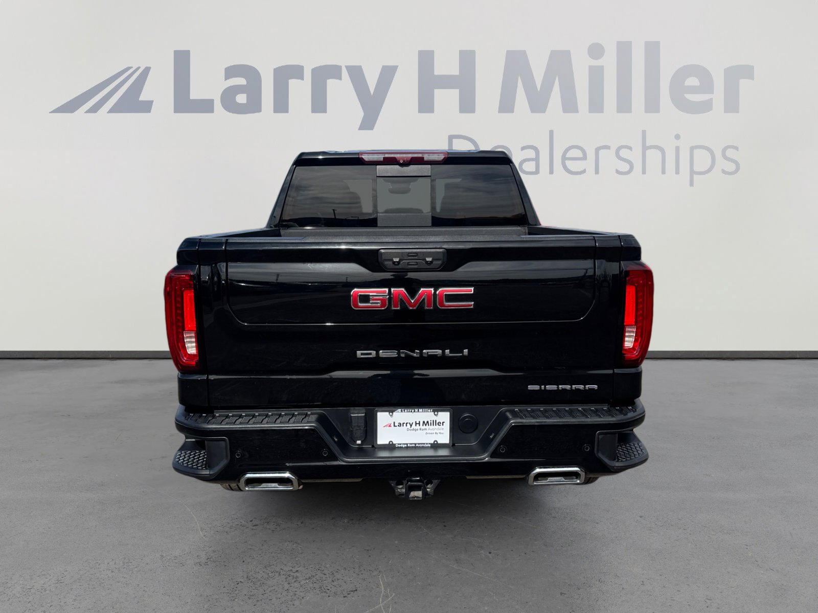 Used 2024 GMC Sierra 1500 Denali w/ Denali Reserve Package image 4
