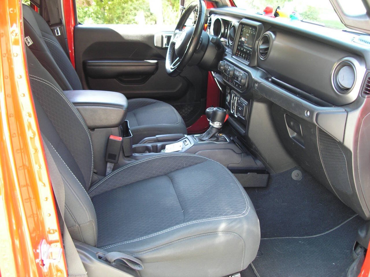Used 2021 Jeep Gladiator Sport w/ Quick Order Package 24Q 80Th AWD/4WD image 10