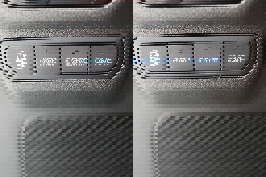 Used 2023 Jeep Wrangler Unlimited Sahara w/ Cold Weather Group image 26