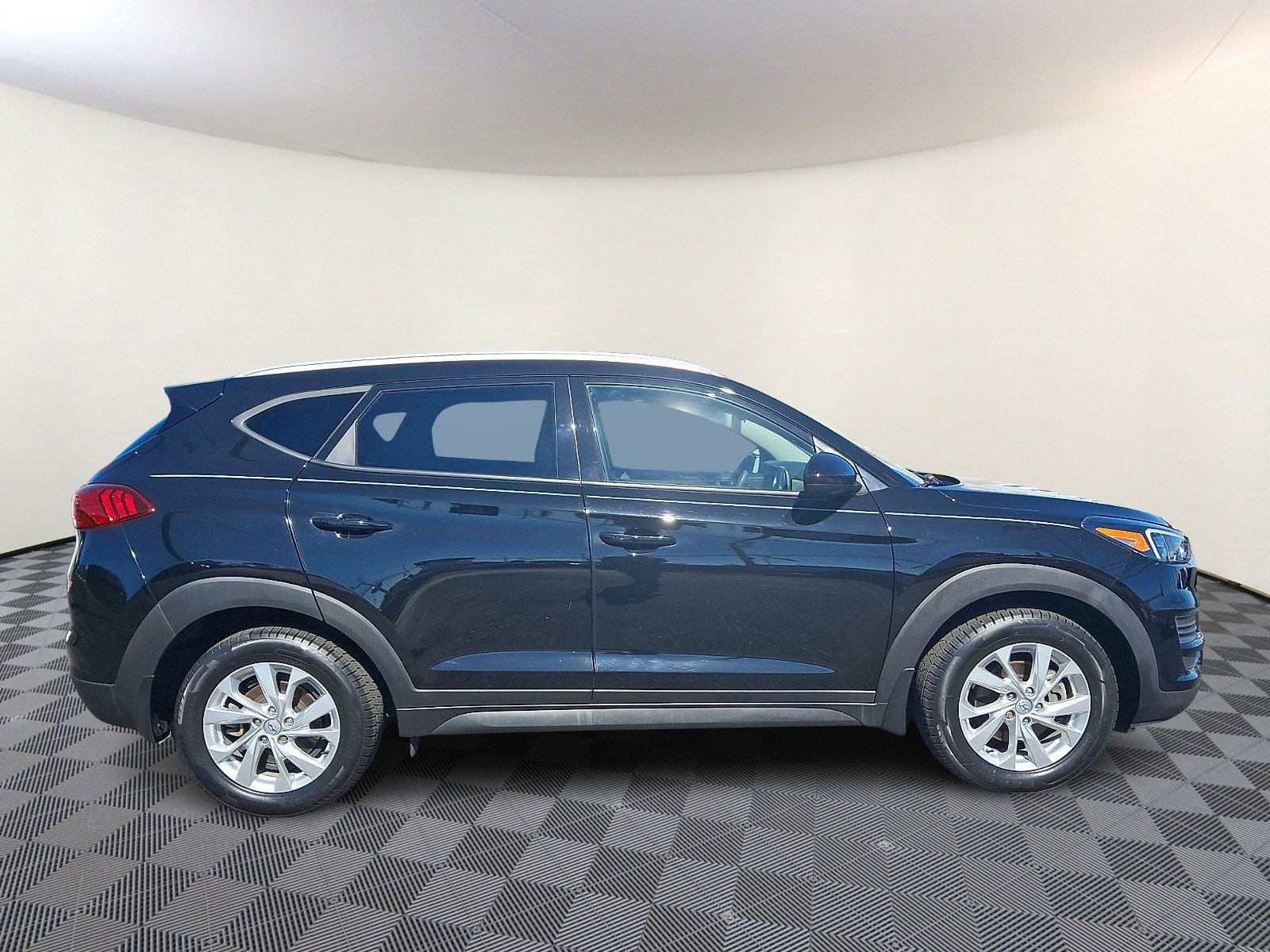 Used 2021 Hyundai Tucson Value w/ Cargo Package AWD/4WD image 8