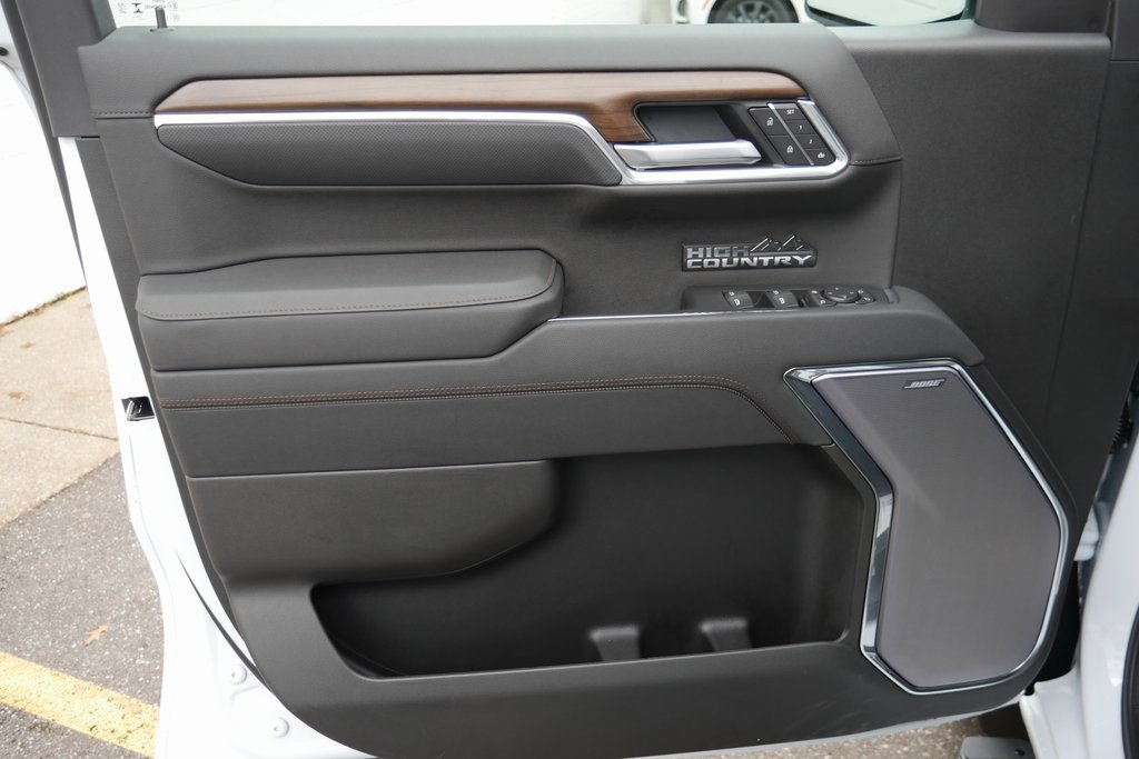 New 2026 Chevrolet Silverado 1500 High Country w/ Technology Package image 32
