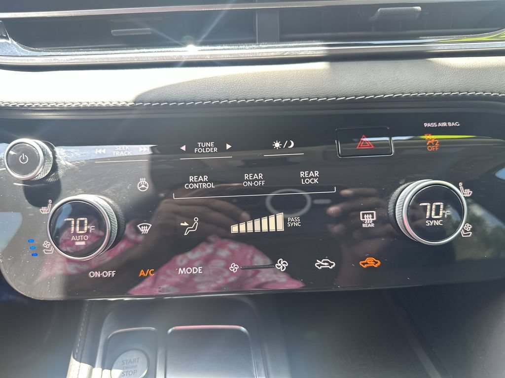 Used 2023 INFINITI QX60 Luxe w/ Cargo Package FWD image 29