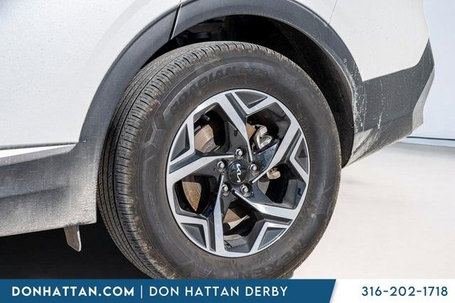 Used 2024 Kia Sportage LX image 33