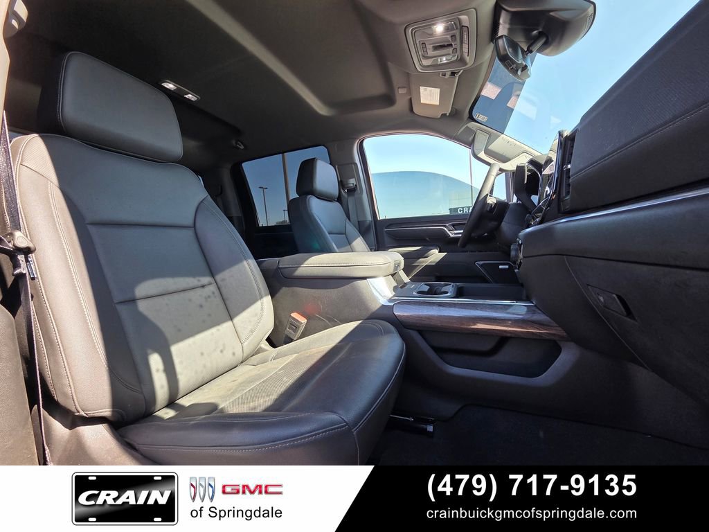 Used 2025 Chevrolet Silverado 3500 LTZ w/ LTZ Plus Package AWD/4WD image 30