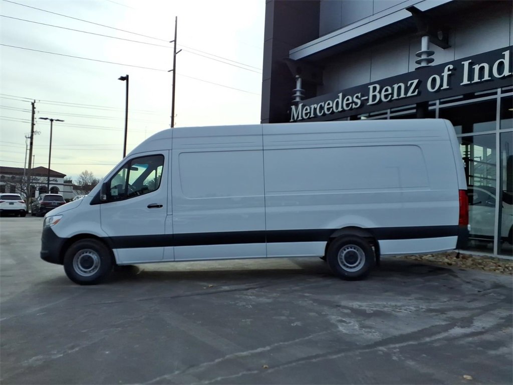 New 2026 Mercedes-Benz Sprinter 2500 image 3