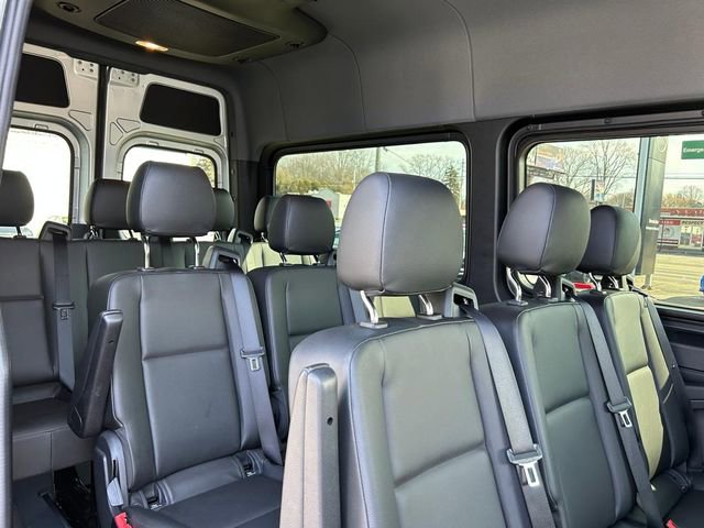 Used 2024 Mercedes-Benz Sprinter 2500 image 26