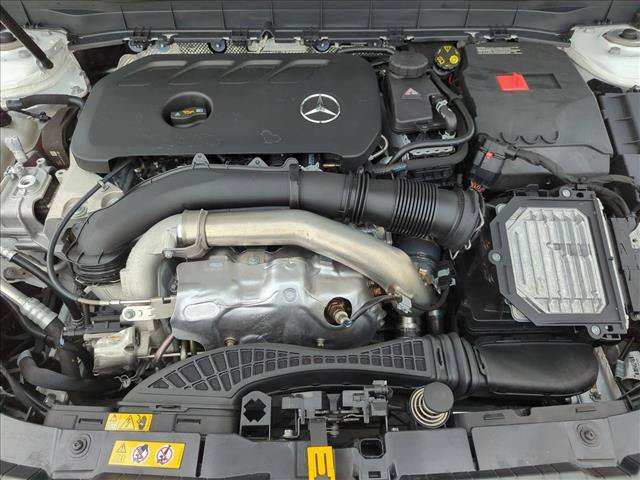 Used 2026 Mercedes-Benz GLB 250 image 23