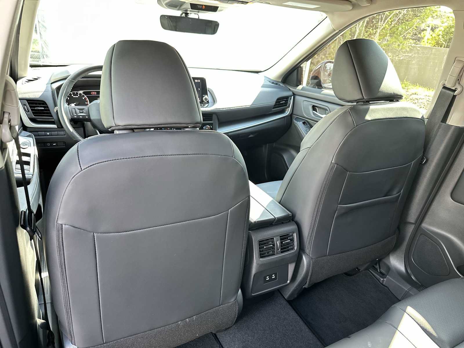 Used 2026 Nissan Rogue Dark Armor FWD image 16