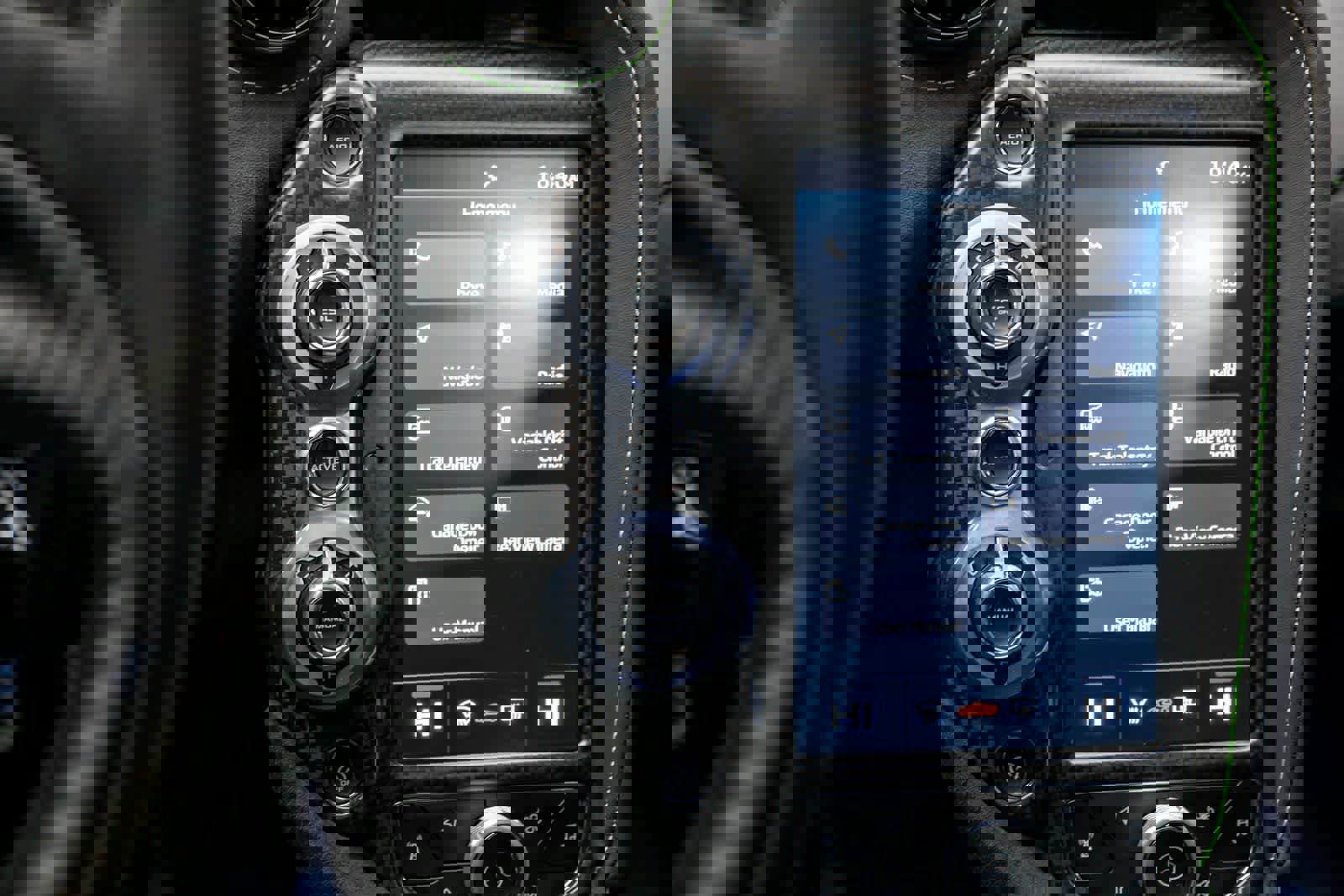 Used 2023 McLaren 720S Performance image 33