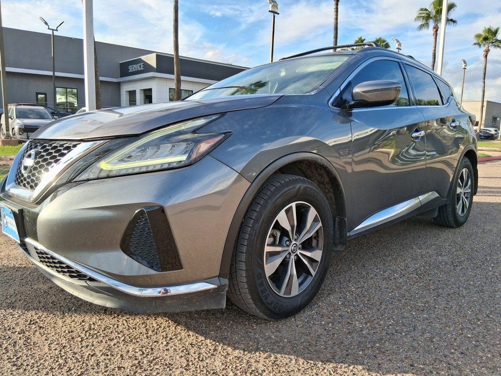 Used 2020 Nissan Murano SV image 2