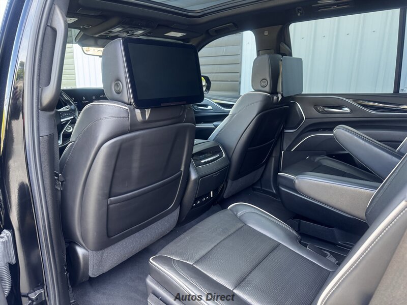 Used 2021 Cadillac Escalade Sport w/ Driver Assist Tech Package AWD/4WD image 39