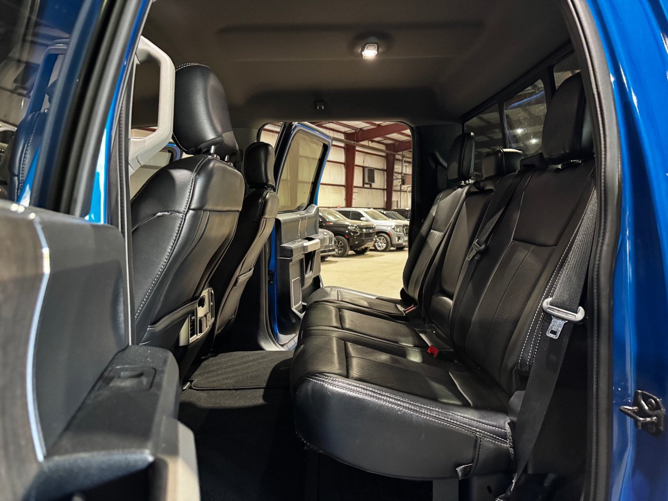 Used 2020 Ford F250 Lariat w/ Lariat Ultimate Package AWD/4WD image 17