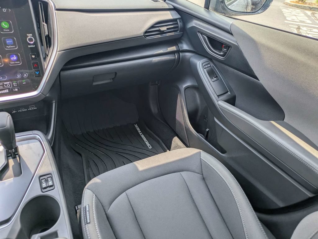 Certified 2025 Subaru Crosstrek 2.5i Premium AWD/4WD image 18
