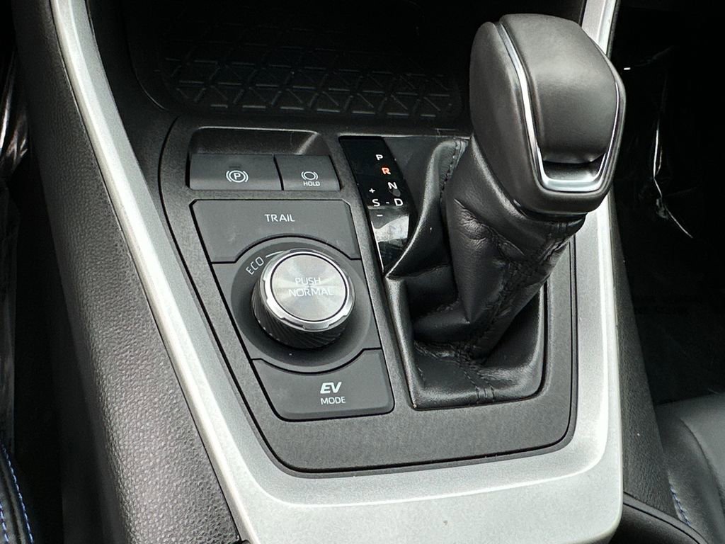 Used 2023 Toyota RAV4 XSE image 26