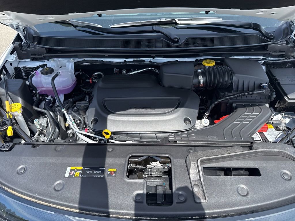 New 2027 Chrysler Pacifica Select FWD image 26