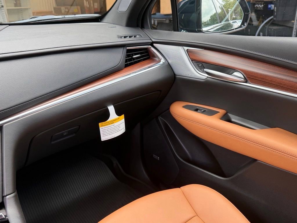 New 2026 Cadillac XT5 Premium Luxury w/ Driver Assist Package FWD image 25