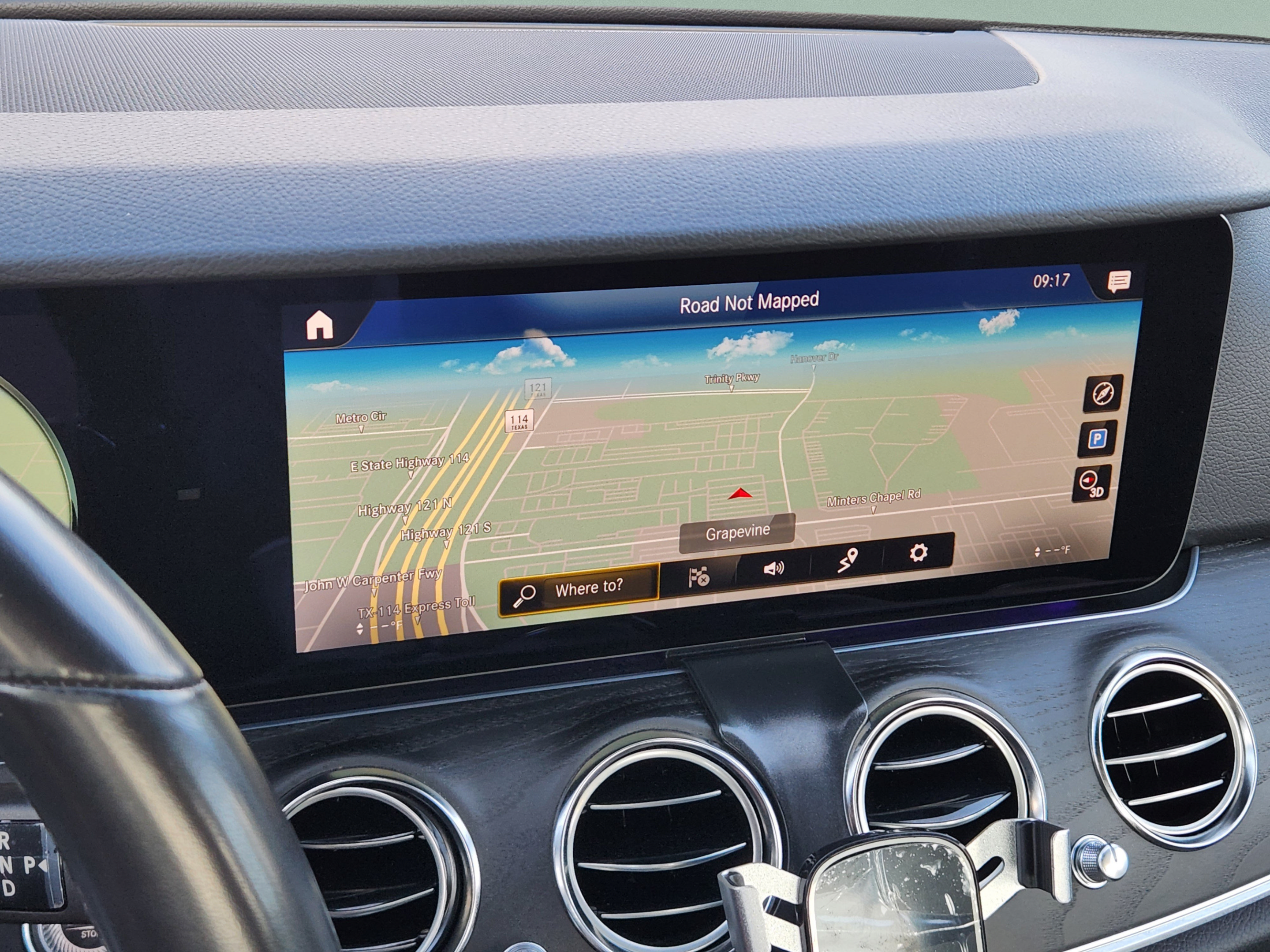 Used 2023 Mercedes-Benz E 350 Sedan image 25