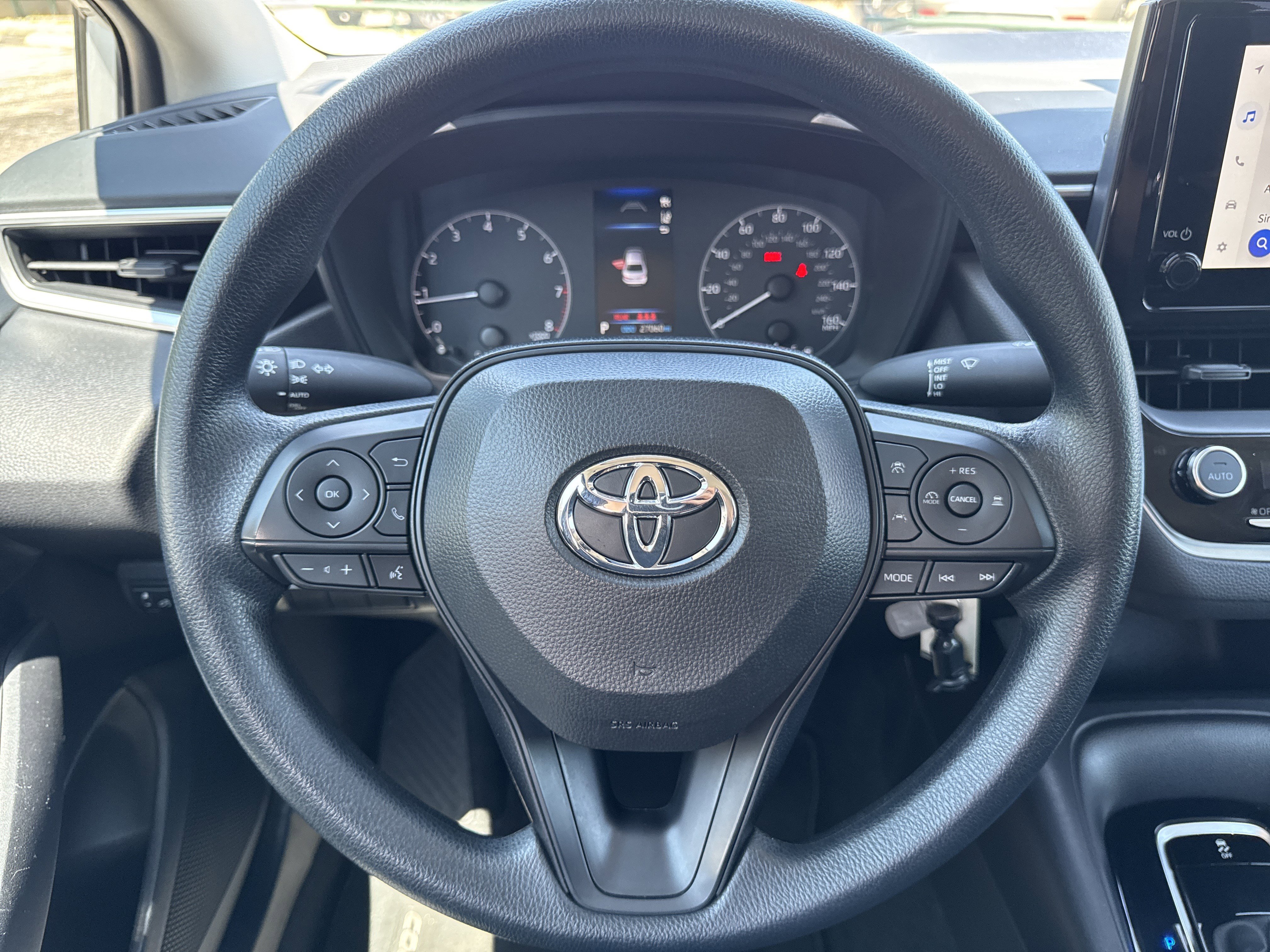 Used 2024 Toyota Corolla LE FWD image 12