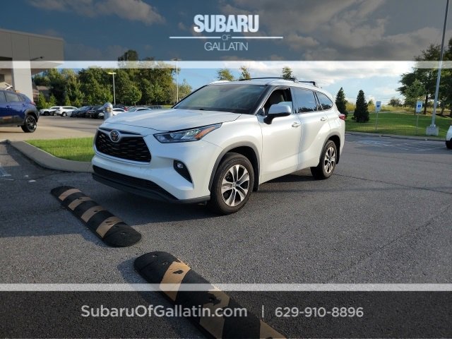 Used 2020 Toyota Highlander XLE