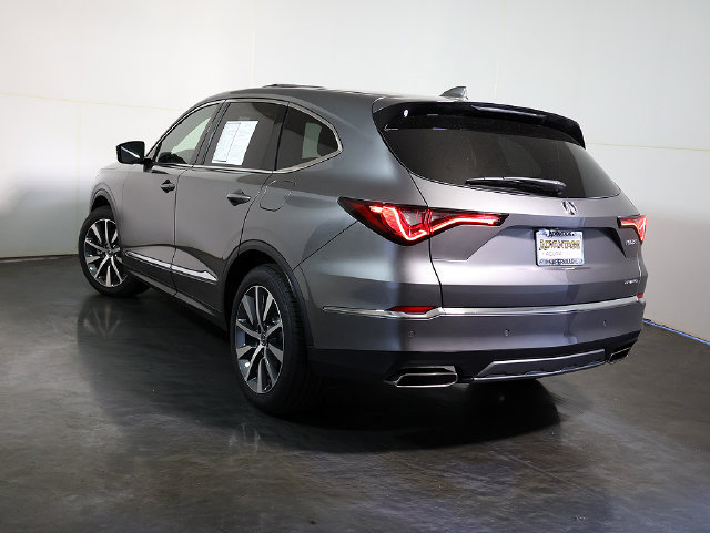 Certified 2026 Acura MDX w/ Technology Package AWD/4WD image 2