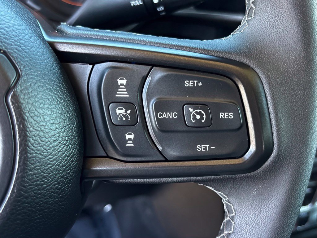 Certified 2026 Jeep Gladiator Mojave AWD/4WD image 19