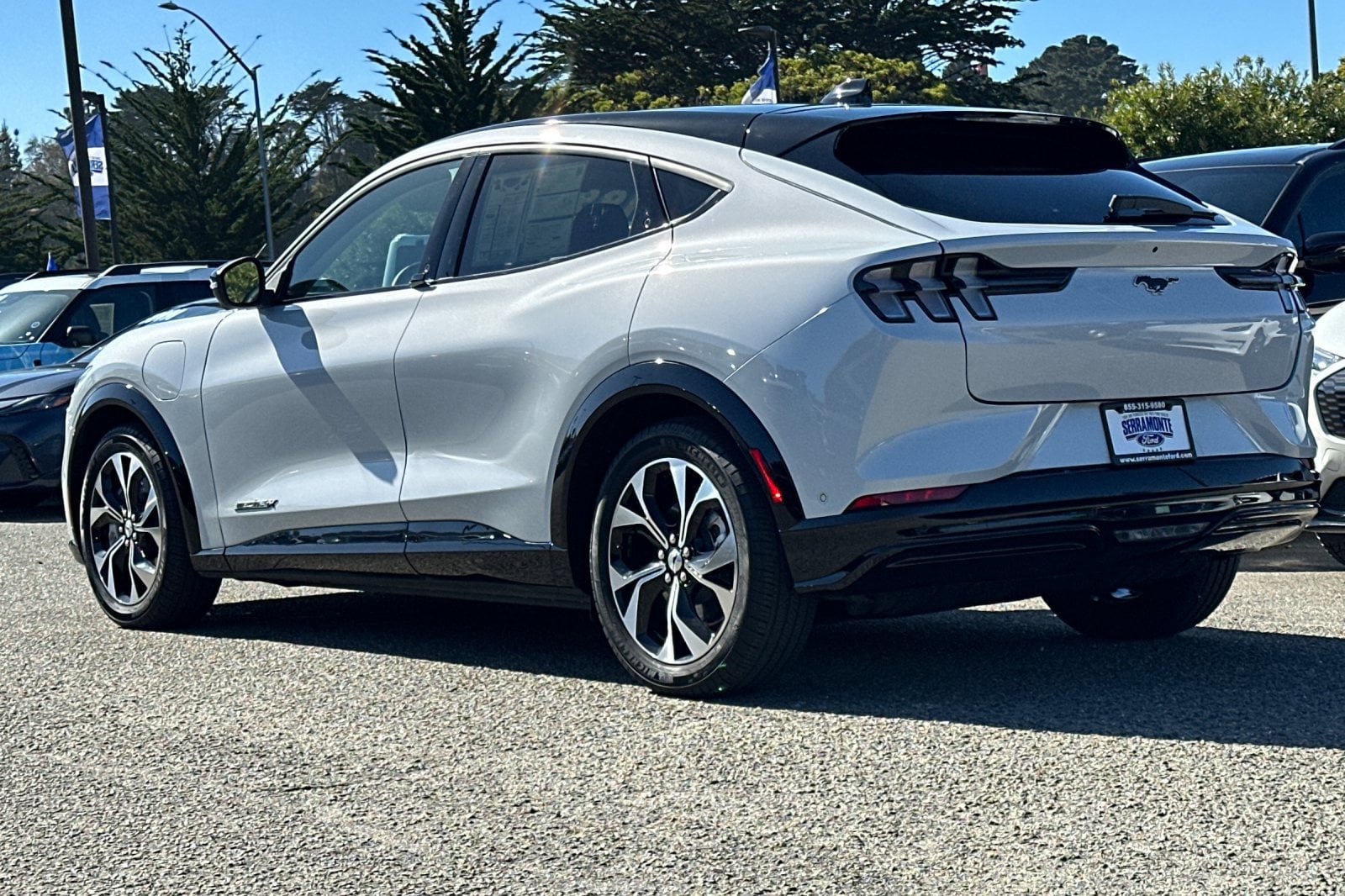 Certified 2023 Ford Mustang Mach-E Premium AWD/4WD image 9