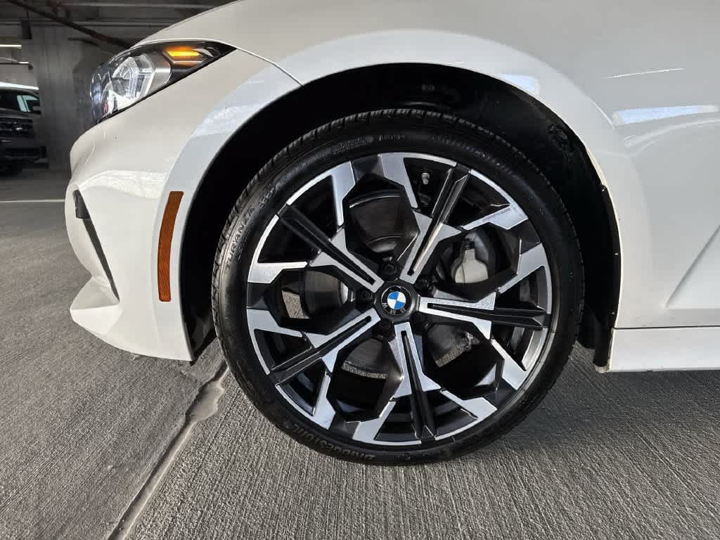 Used 2026 BMW 330i xDrive Sedan AWD/4WD image 10