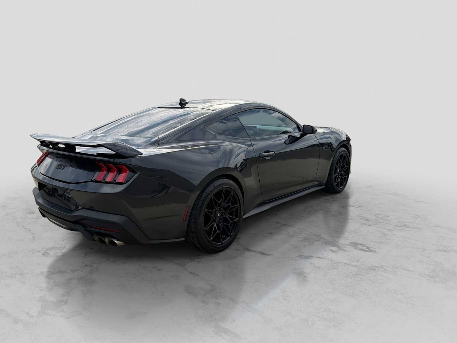 Used 2024 Ford Mustang GT Premium w/ GT Performance Package RWD image 6